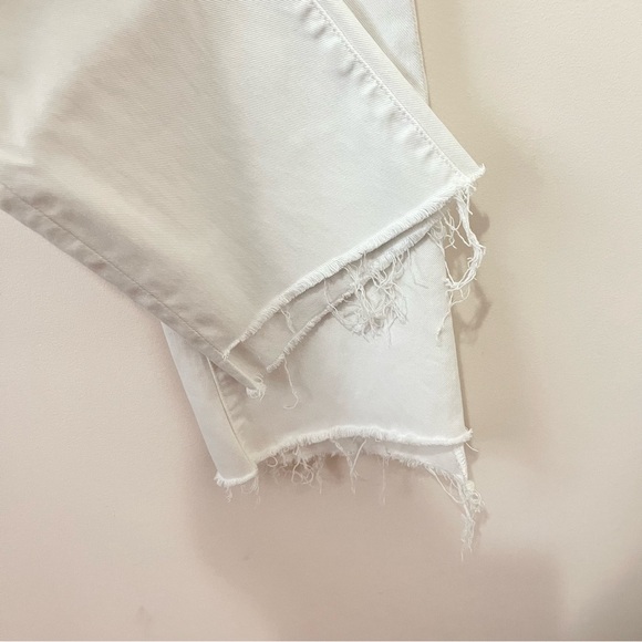 MOTHER Insider Crop Step Fray White Flare Jeans in Glass Slipper Raw Hem Size 25 - Picture 10 of 16